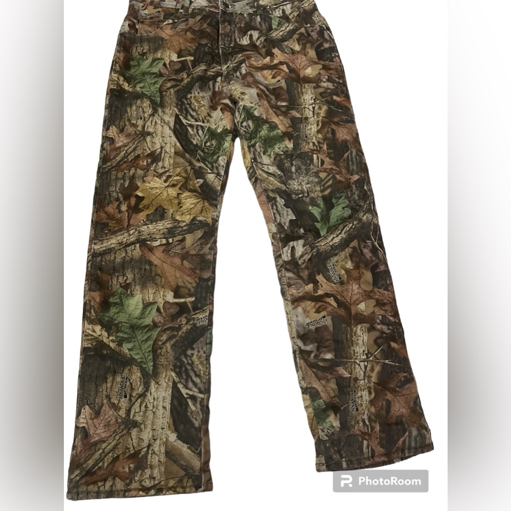Advantage Timber hunting pants.